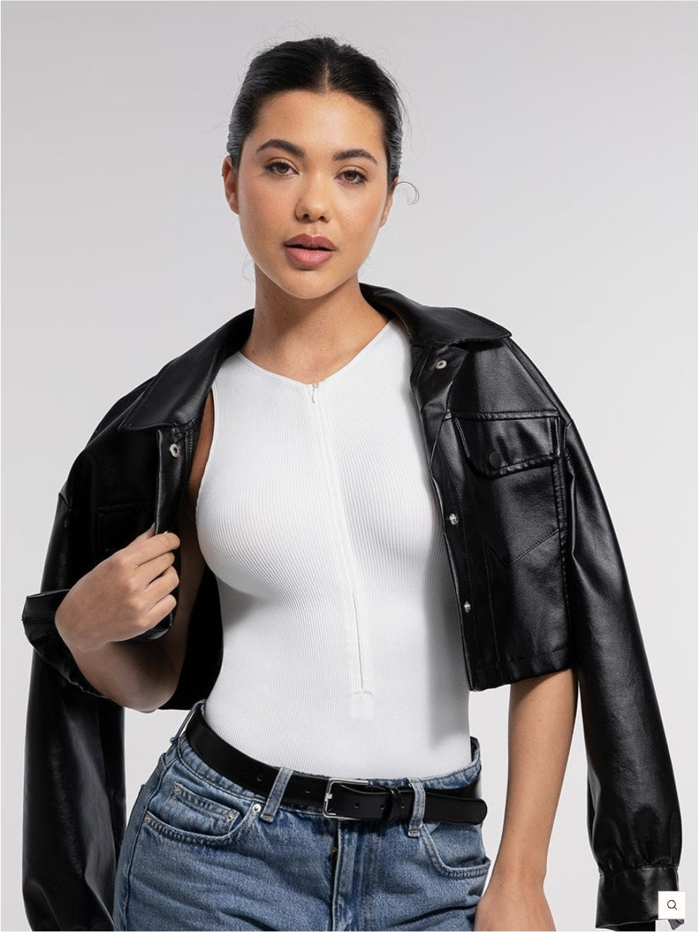 Zipper front sleeveless briefs bodysuit
